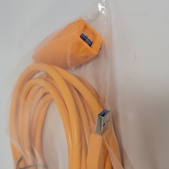 Tether Tools - TetherPro USB Active Extension Cable, 16', Hi-Visibility Orange - Picture 3 of 5